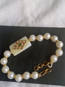 Cute Breslet To Wear