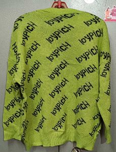Stylish UniSex Green "loyPICH" Print Sweater