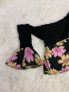Off-Shoulder Floral Print Top