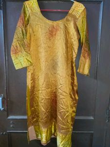 Gold tone kurta set