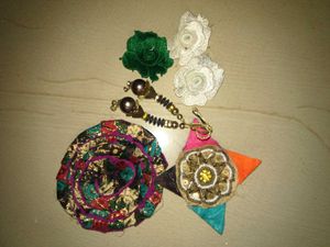 Set of 6 Floral lace pachs