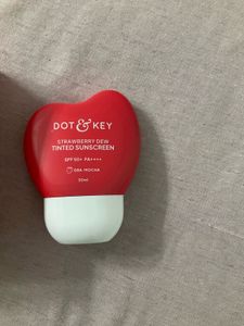 Dot &amp; Key Strawberry Dew Tinted Sunscreen SPF 50+