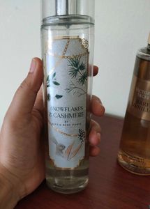 Bath & Body Works Snowflakes & Cashmere Mist