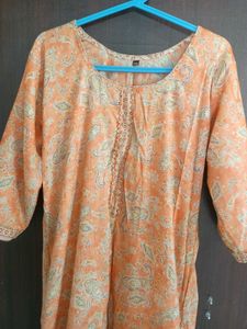 Peach light Orange Floral Kurta Set w dupatta