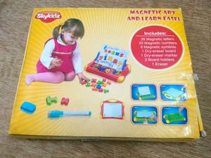 Skykidz Magnetic Art and Learn Easel