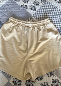 Cozy Cream Lounge Shorts Size S