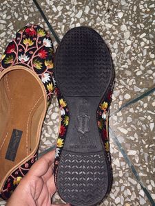 Embroidered Punjabi Juttis - Flats
