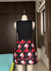 Cute Black &amp; Red Doll Print Dress