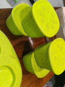 Set of 4 Kitchen Storage Containers