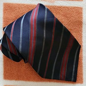 🆕️Geometric Pattern Tie