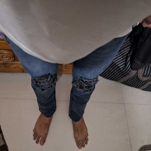 Men's Dark Blue Distressed Jeans – 34" Waist