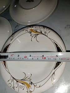 Elegant Set of Serving Bowls /6 plats
