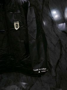 Stylish Black Puffer Jacket