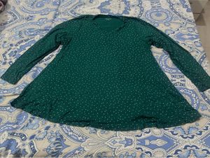combo of 2 tops (blue &amp; Green with rime stones)
