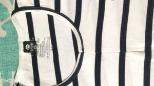 Abercrombie &amp; Fitch Striped Tee