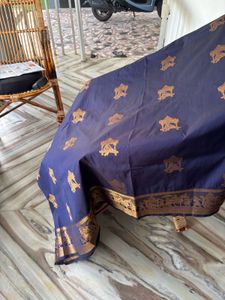 Elegant Navy Blue temple printed silk saree