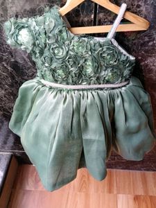 Beautiful Green Party Dress