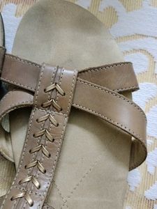 Ladies Comfortable Sandals