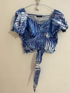 Zara Blue Leaf Print Tie-Front Crop Top