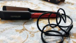 V&amp;GSALON HAIR STRAIGHTENER