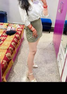 skirt and shirt combo