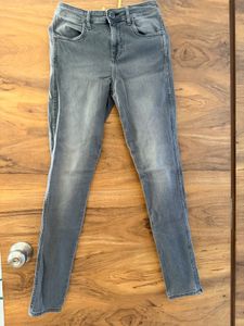 Wrangler Grey Skinny Fit Jeans