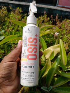 Schwarzkopf OSIS+ Flatliner Spray