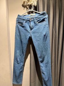 Light Wash Slim Fit Jeans
