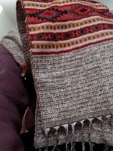 woolen stole