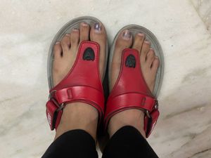 Price Drop Only @₹99 Used Red Grey Adda Slippers