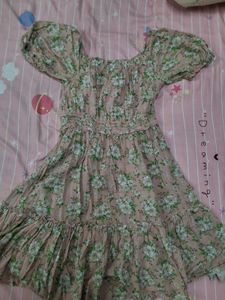 Chic Floral Print Off-Shoulder Dress