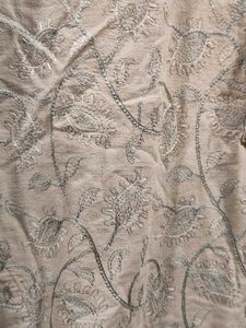 Men's Embroidered Kurta