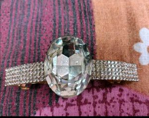 Sparkling Gem Hair Clip
