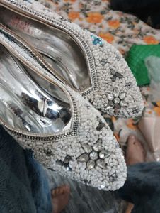 Embellished Juttis
