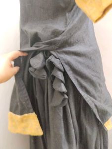 Elegant Black &amp; Gold kurta skirt set