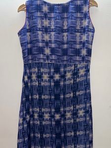Blue &amp; Beige Printed Sleeveless Kurta