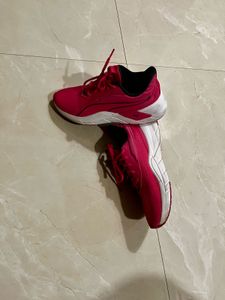 Puma Women's Pink Training Shoes