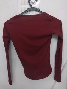Chic Red Lace-Up Long Sleeve Top