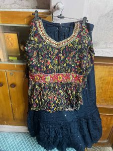 Beautiful Printed Kurta with skrit
