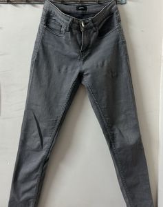 Women's Grey Skinny Jeans