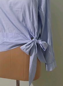 H&amp;M Chic Blue Striped Wrap Blouse