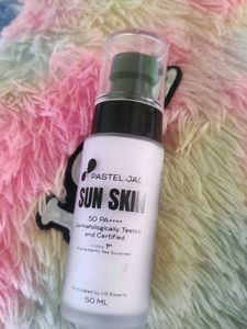 Pastel Jade Sun Skin 50 PA++++