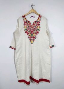 Off White Embroidered Kurta (Women's)