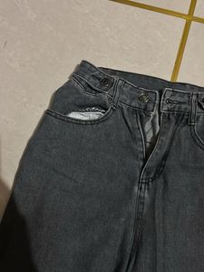 Grey Wide-Leg Jeans