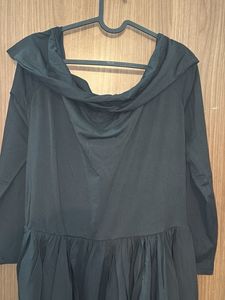 Elegant Black Off-Shoulder Maxi Dress