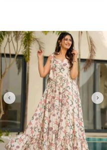 NEW Floral Print Maxi Dress