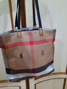 burr berryClassic Plaid Tote Bag