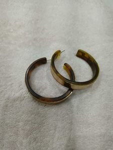 H&amp;M...Tortoise Shell Hoop Earrings