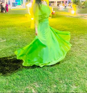 Green One-Shoulder Crop Top Dress