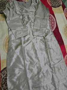 Elegant Silver Embroidered Kurta